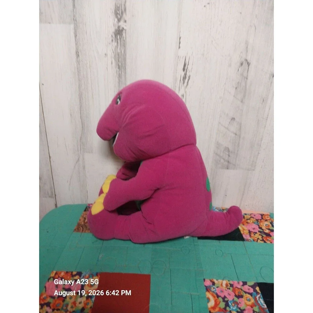 Vintage 1996 Talking Barney Playskool 18